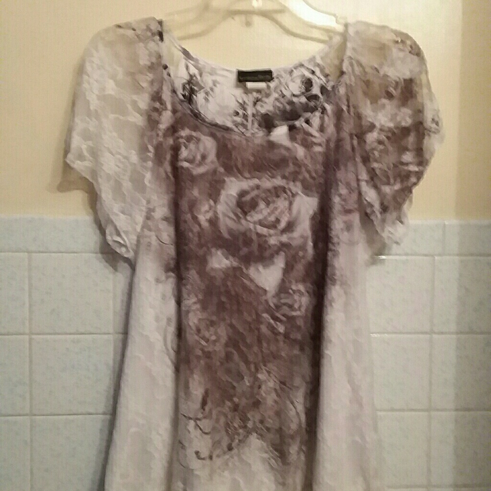 Brittany Black white lace tunic large